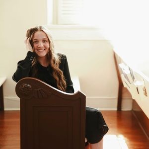 Meet your Posher, Breanna